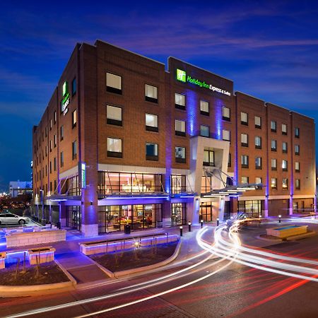 Holiday Inn Express & Suites Oklahoma City Downtown - Bricktown By Ihg Exterior foto